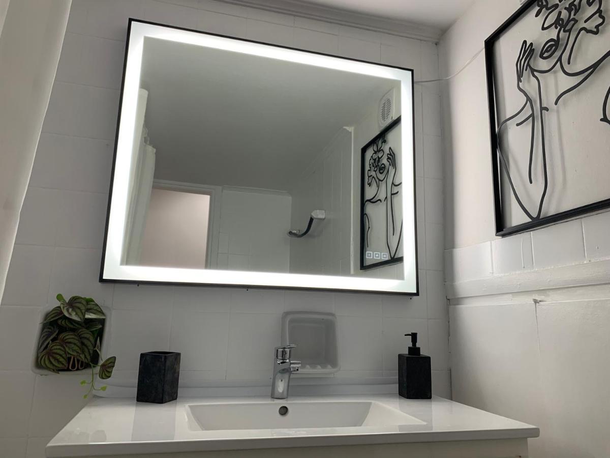 Acropolis Hill Apartment Атина Екстериор снимка